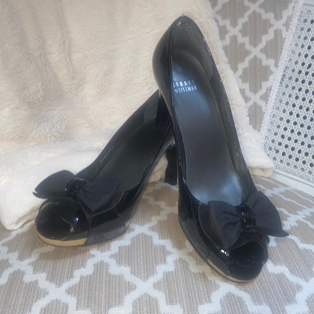 STUART WEITZMAN 7.5 Patent Heels Peep Toe Bow